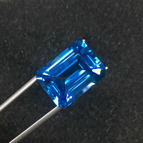 27ct Blue Topaz